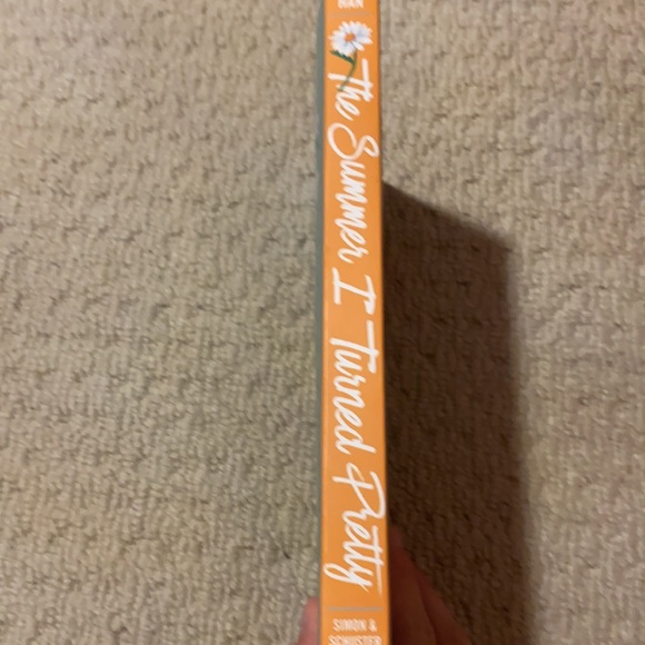 The Summer I Turned Pretty || by Jenny Han - Picture 3 of 3